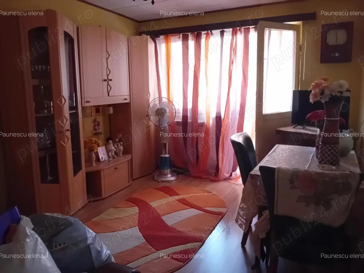 Vand apartament 2 camere - 3 Vand apartament 2 camere - 3