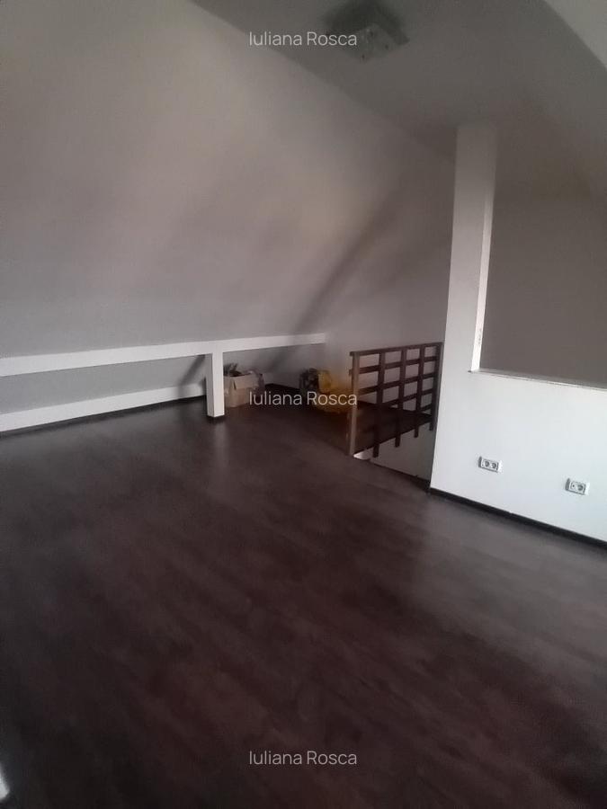 Casă cu 4 camere în Valea Adâncă - 19