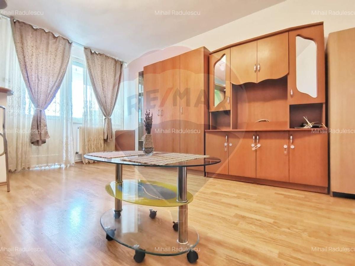 Garsoniera str Soarelui | mobilata | disponibila imediat - 2