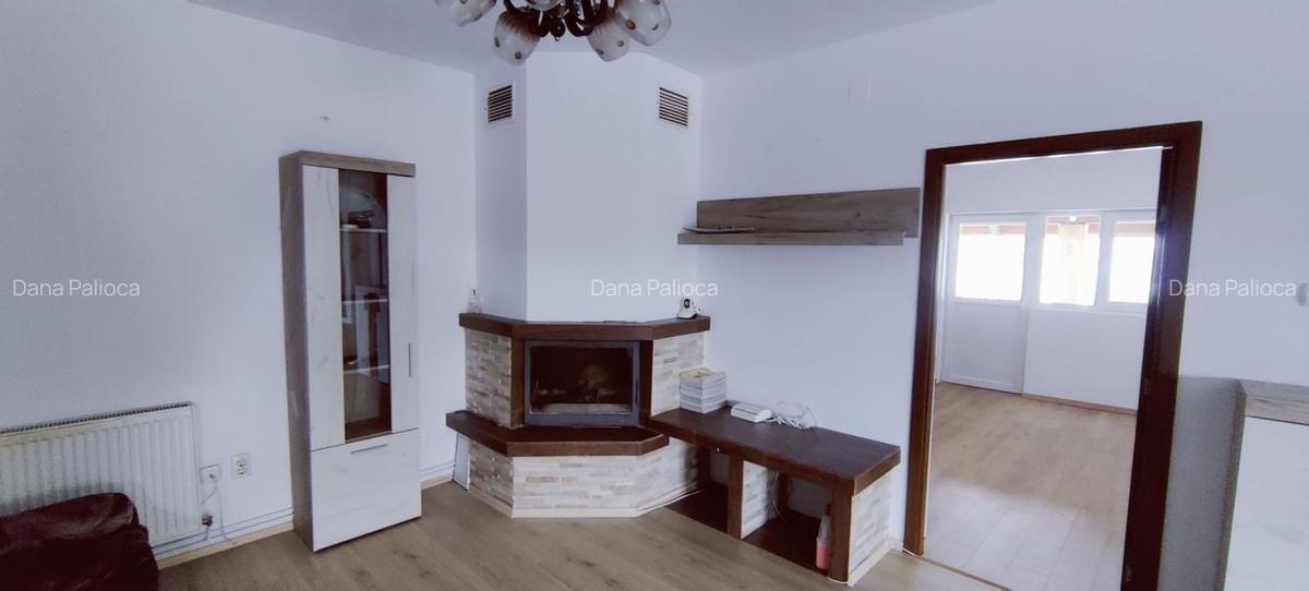 Apartament cu 5 camere decomandat în Ghiroda - 2