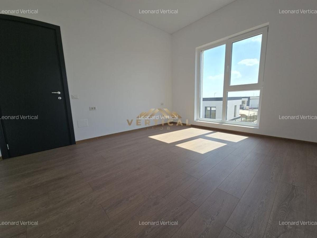 Vila 4 Camere / Posibilitate rate / Berceni Mega Parc - 6