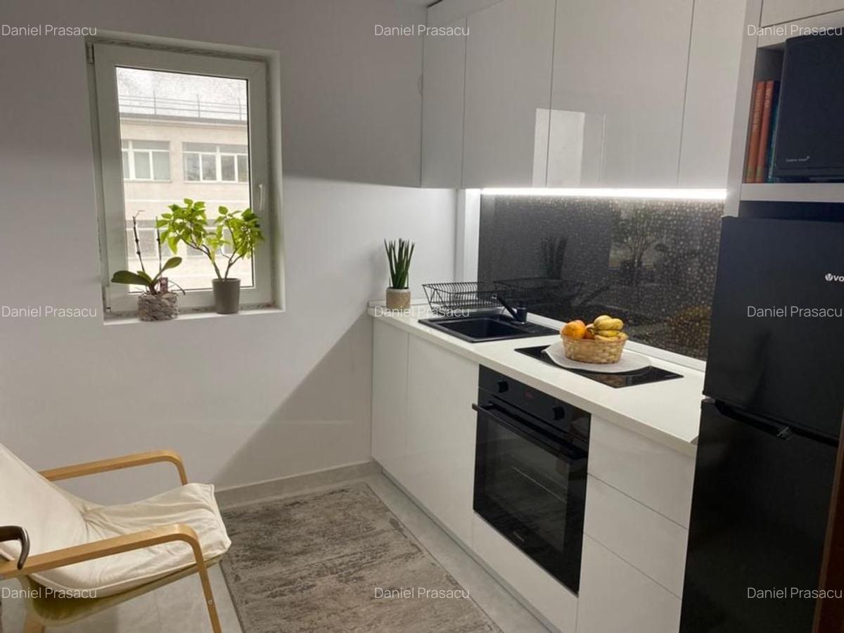 Apartament cu 3 camere decomandat, mobilat în Păcii - 7