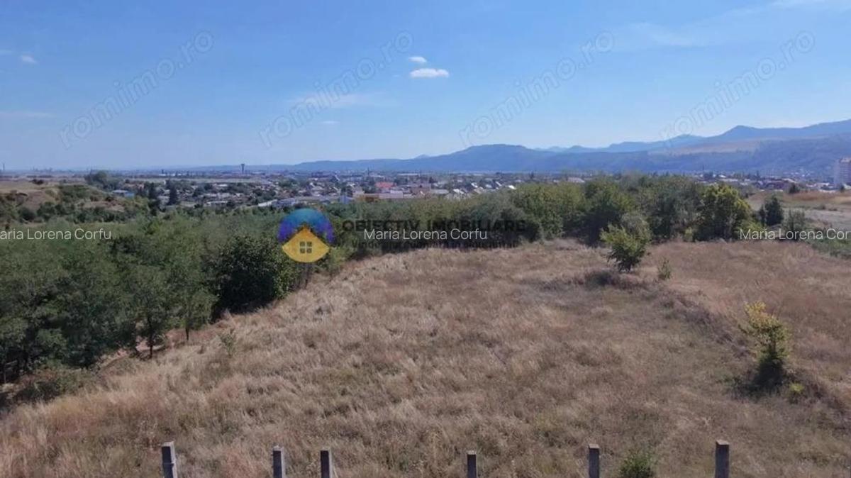 Teren intravilan 1100 mp - zona 1 Mai - 2 Teren intravilan 1100 mp - zona 1 Mai - 2