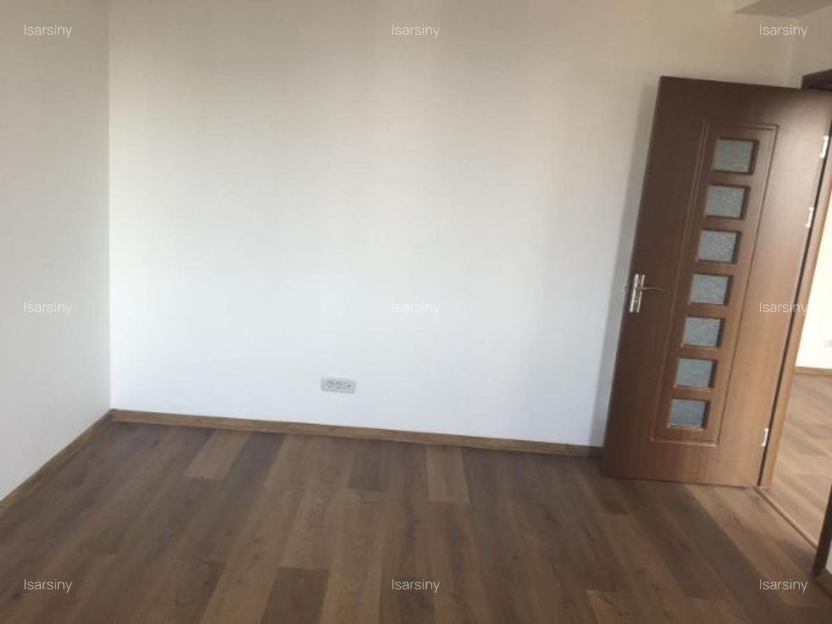 Inchiriez spatiu Birou - 5