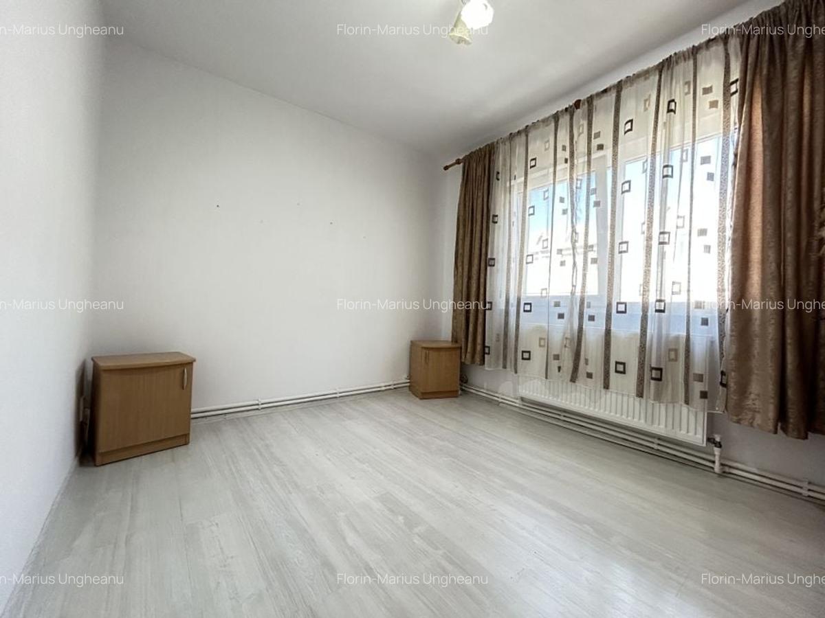 Apartament 4 camere 70 mp 2 bai centrala termica - Inel 2 - Scoala 39 - 7