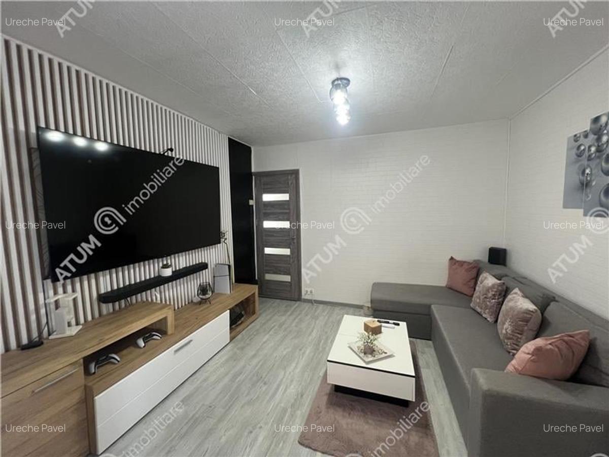 Apartament cu 3 camere decomandate si balcon etaj 2 zona Vasile Aron - 9