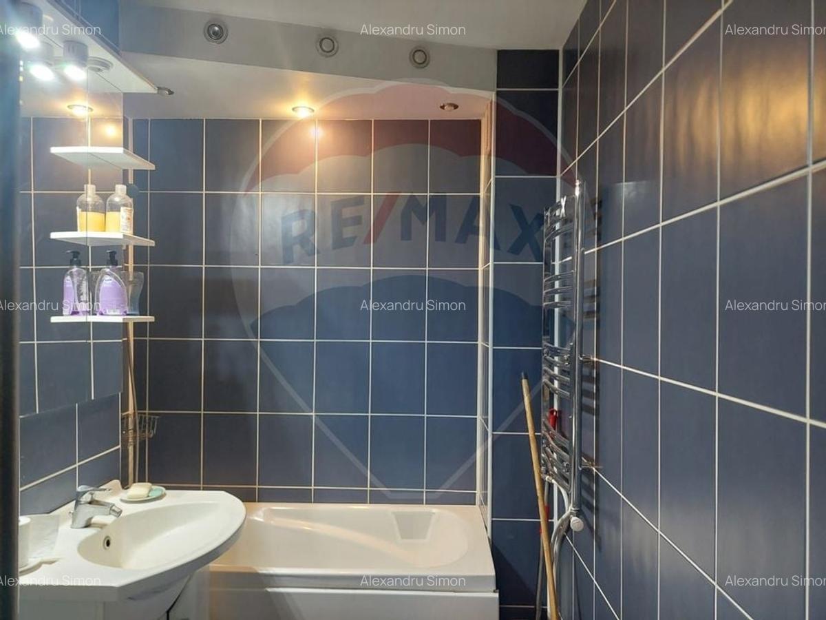 Apartament de inchiriat 4 camere decomandat Bacau - 5