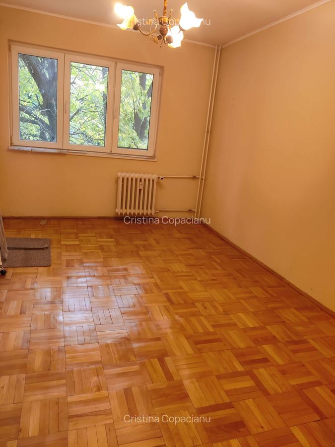 Obregia - Racovita, Aliorului, bloc D - 7