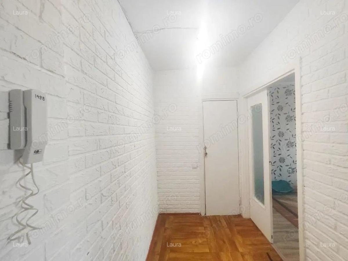 Apartament 2 camere zona Titan - 1