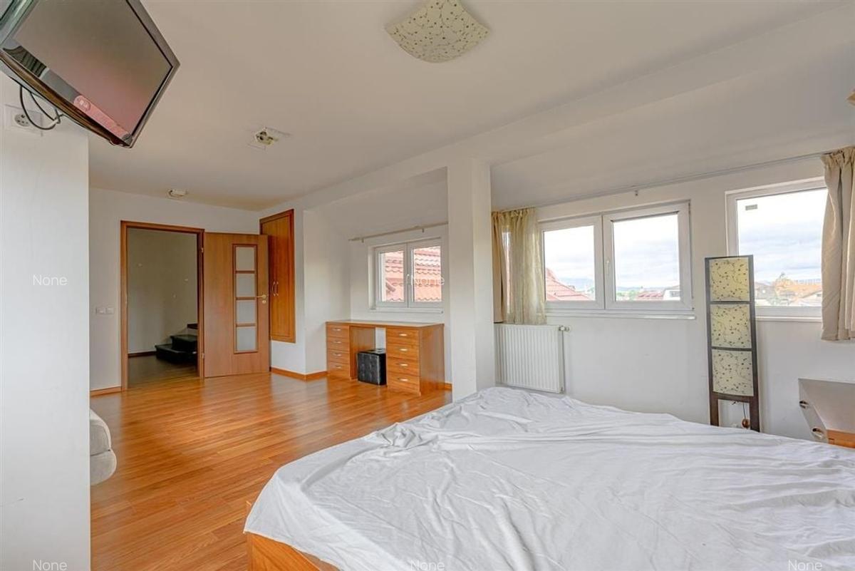 Duplex 3 Camere – 132 mp, Brașovul Vechi, Strada Avram Iancu - 10