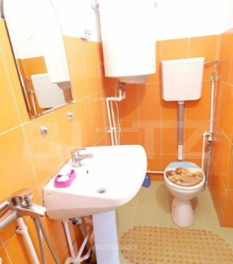 Casa de vanzare , 3 camere , 100 mp, zona Mulatau - 1