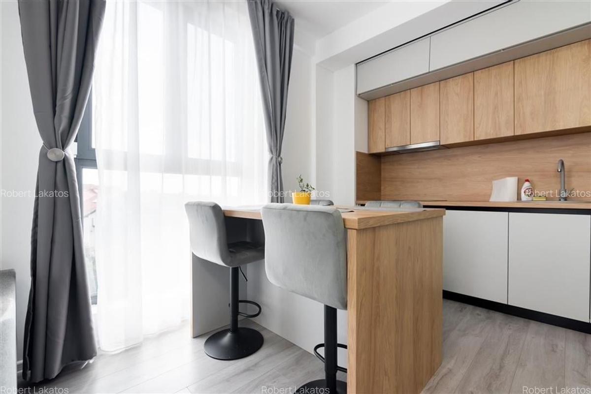 Apartament cu 2 camere decomandat, mobilat în Băile Felix - 21