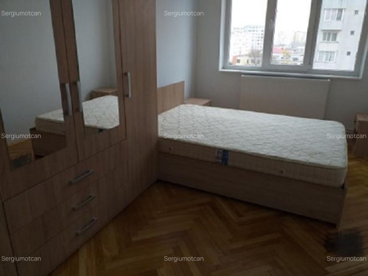 Alexandru Cel Bun Piata Voievozilor apartament 4 camere 100 mp cu CT - 10