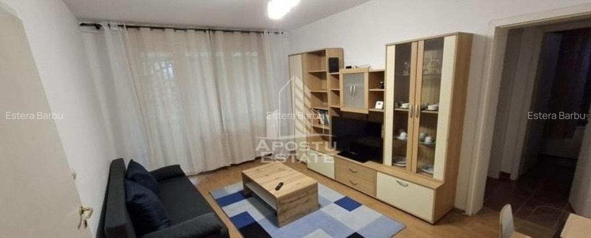 3 camere în zona Facultății de Medicină, pentru locuit sau investitie - 1