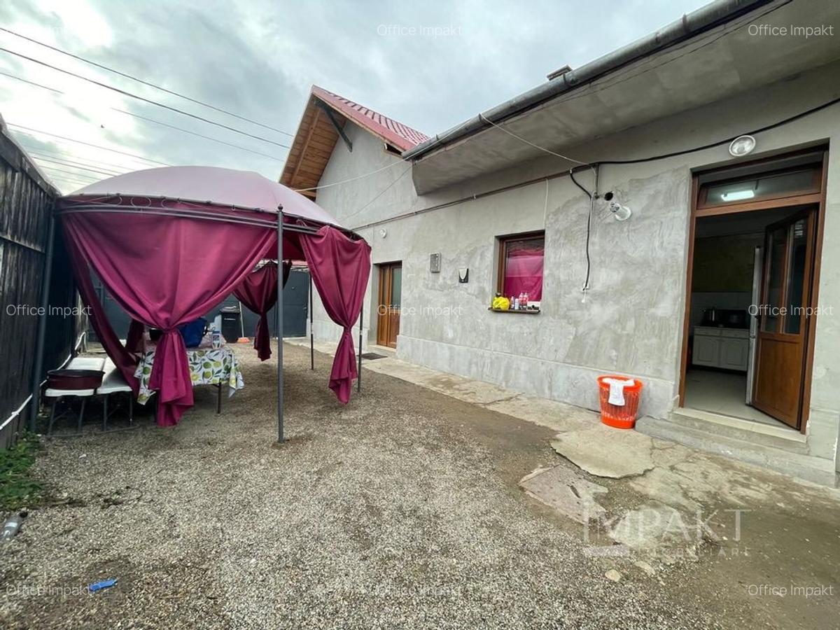 Casa Semicentrala cu Posibilitate de Mansardare! - 1
