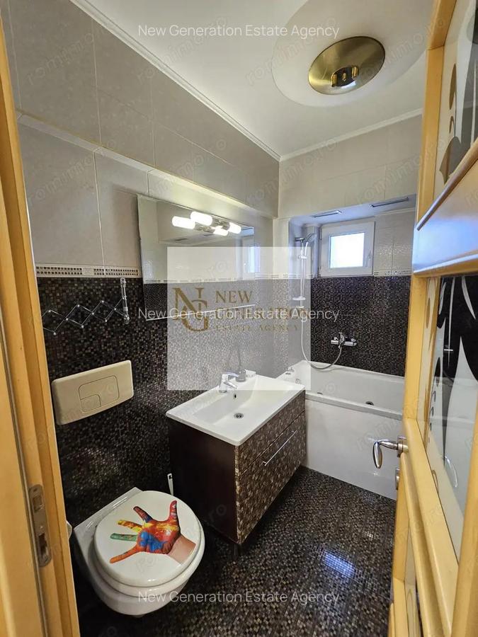 Apartament spa?ios ?i luminos, 4 camere zona Trocadero, Constan?a - 9