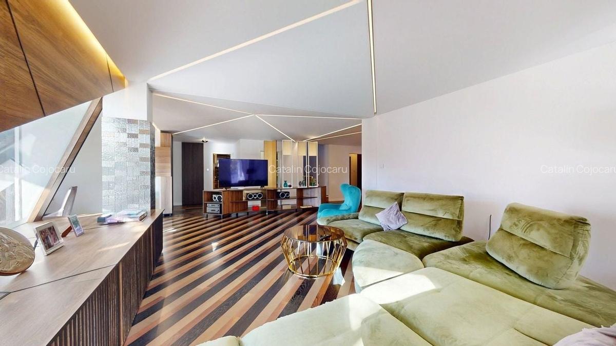 Un singur cuvant-IREPROSABILA - 6