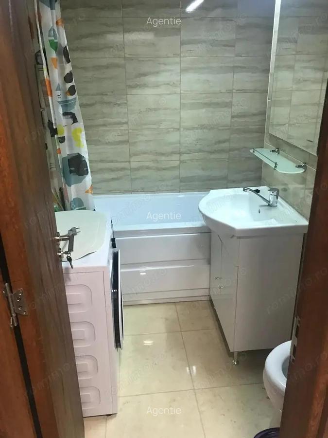 Apartament 3 camere. CENTRAL. Piata Alba Iulia - 5
