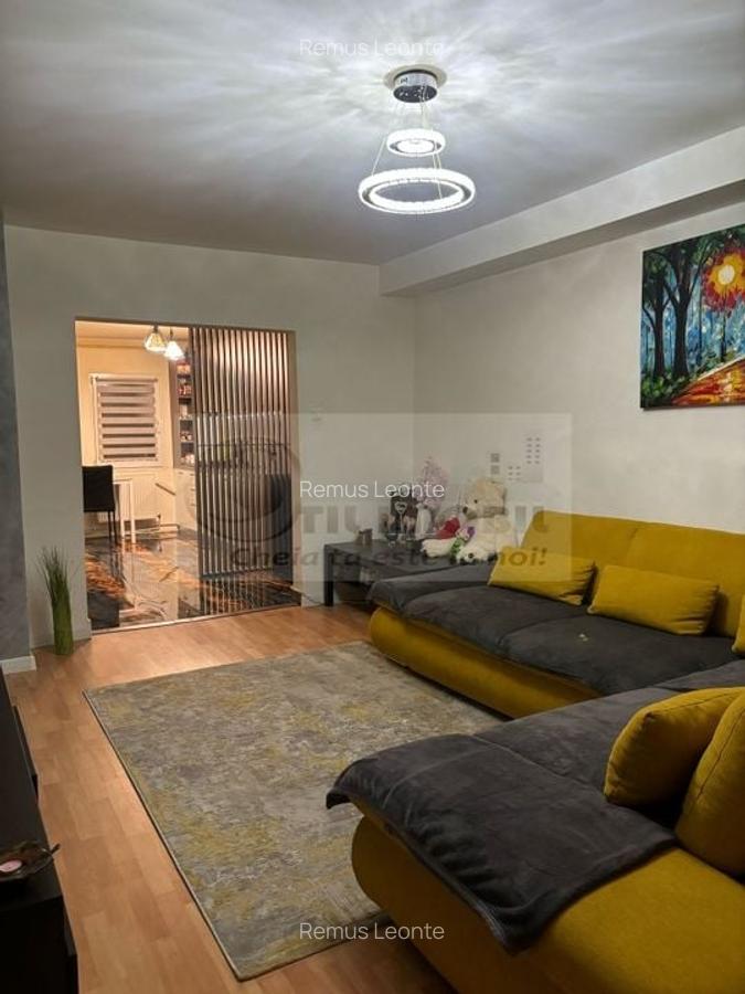 Apartament 3 Camere - 2 Băi - Boxa - Loc de parcare - 140.000 euro ! - 2