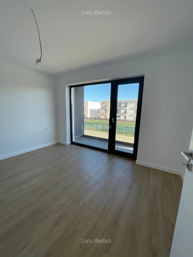 Casa tip duplex - 12