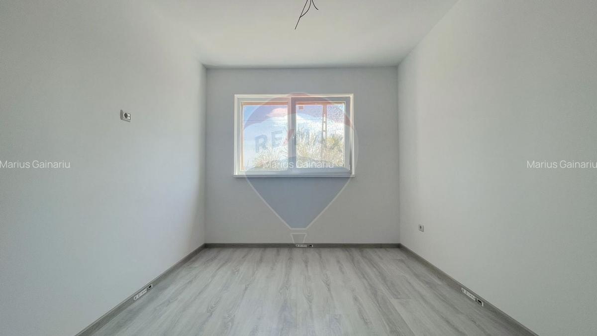 Apartament cu 2 camere semidecomandat în 13 Decembrie - 6