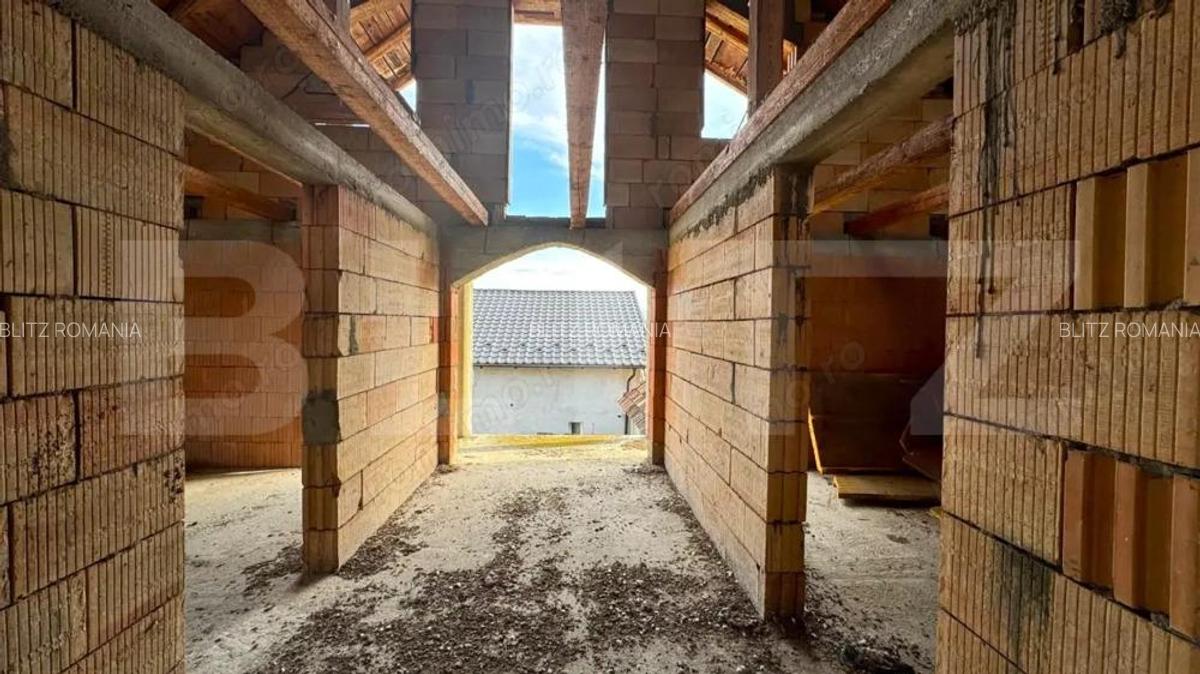 VAND CASA SI TEREN IN ARCALIA, CU TOATE UTILITATILE SI 19 ARI DE TEREN - 8