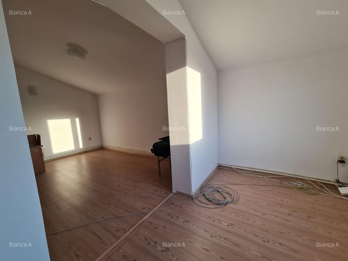 Casa individuala | 5 camere | teren 500 mp | Pipera - 13