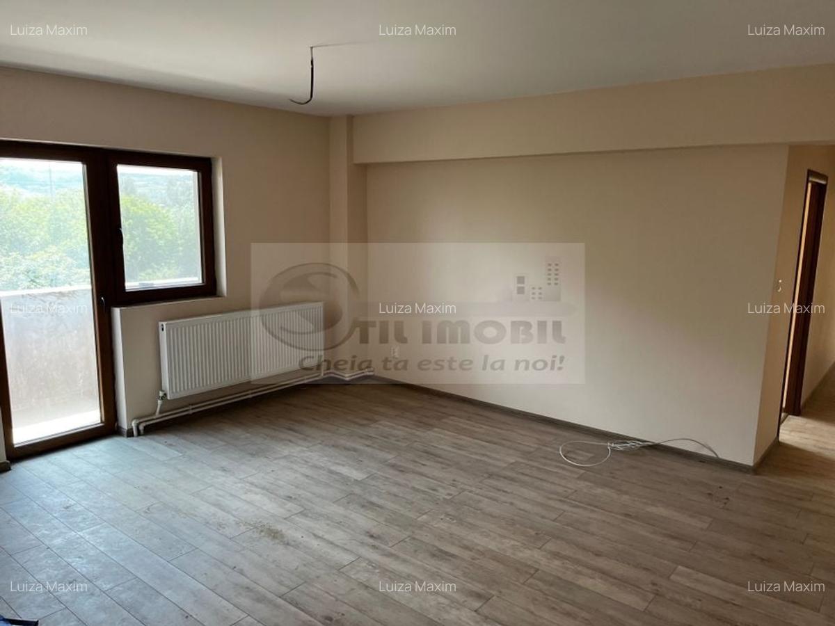 Vânzare Apartament 3 camere | Etaj 1 | Rond Canta 140.00EUR - 5