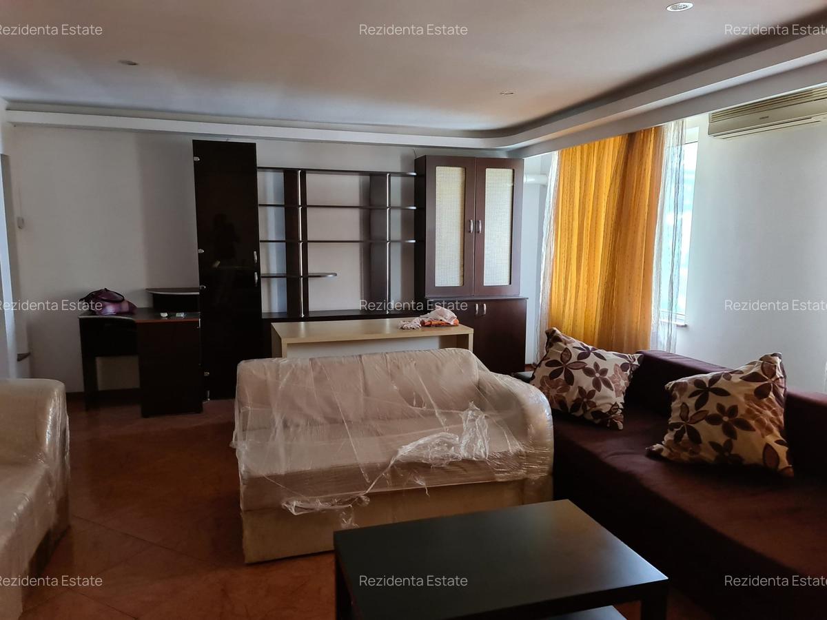 3 camere Plaza Romania | 1 Loc Parcare - 8