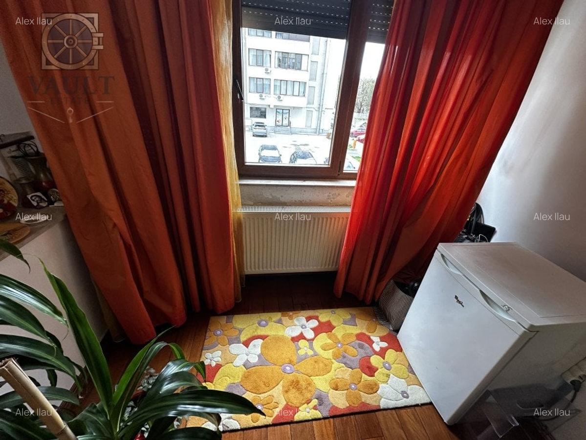 Apartament 3 camere-118MP- ETAJ 1 -BLOC 2009 - TITAN - 12