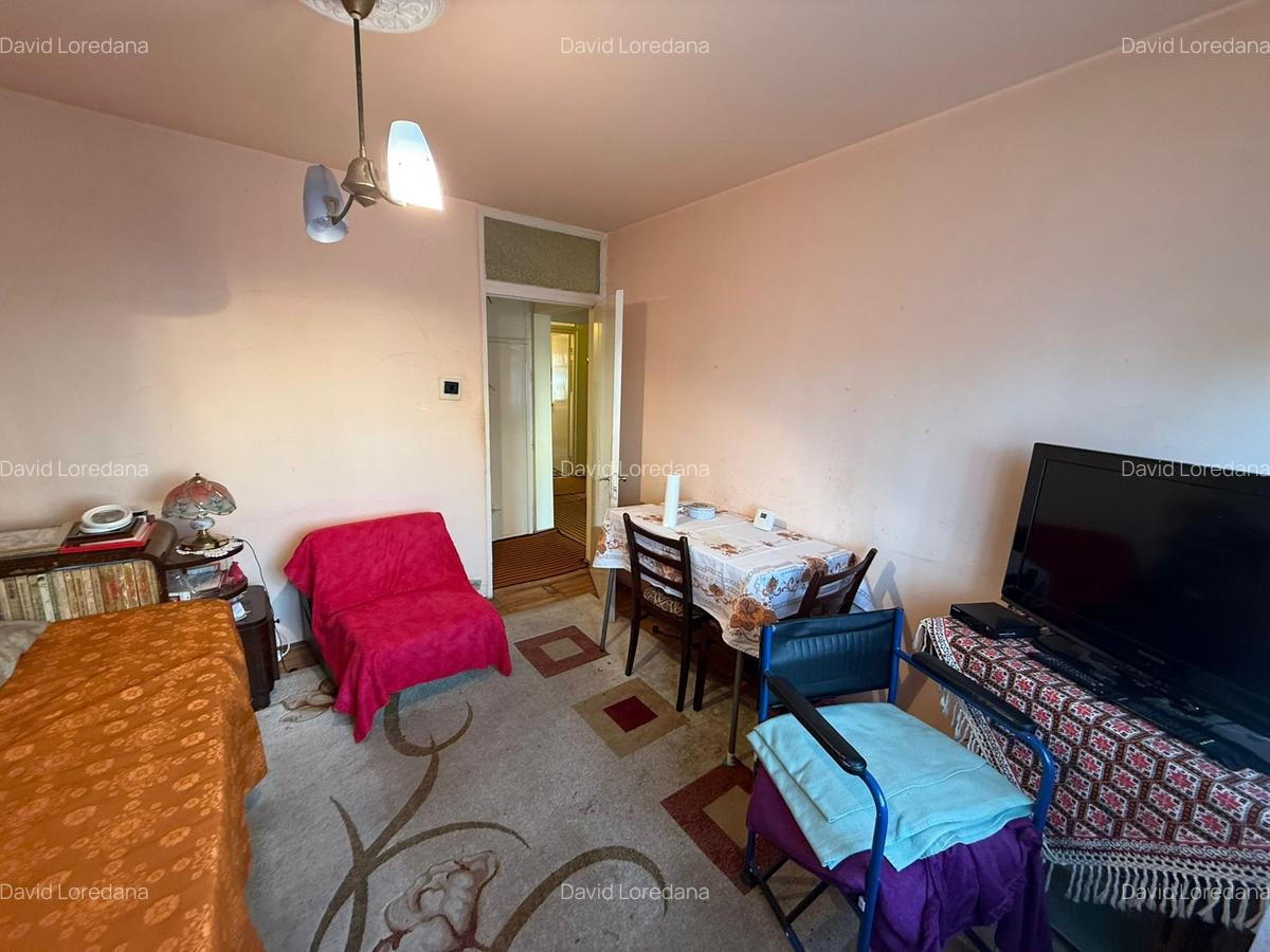 Apartament 3 camere, decomandat, parter, zona Calea Zarandului - 11