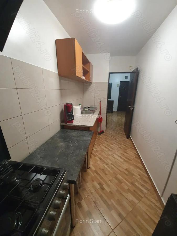 Aparatorii Patriei, 300 euro, inchiriez garsoniera, 42 m.p., str.Aleea Tome?ti - 3