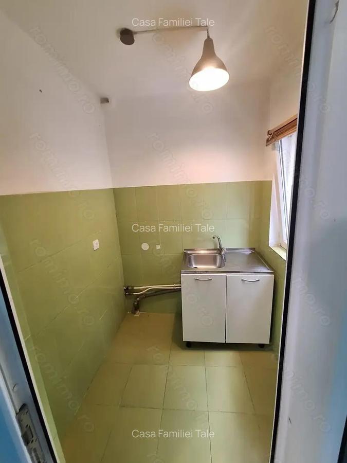 33500 euro!!!Garsoniera situata la Et 2 Zona Blascovici - 5