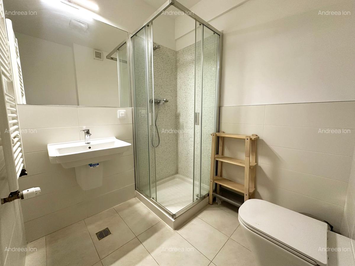 Apartament cu 3 camere decomandat, mobilat în Băneasa - 12