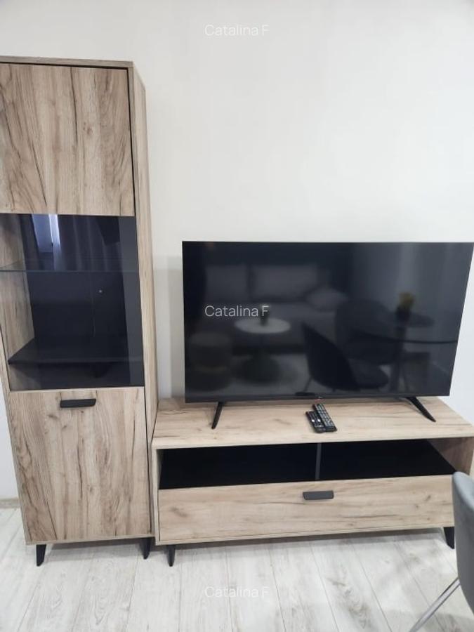 Exclusivitate Studio Schitul Magureanu - 2