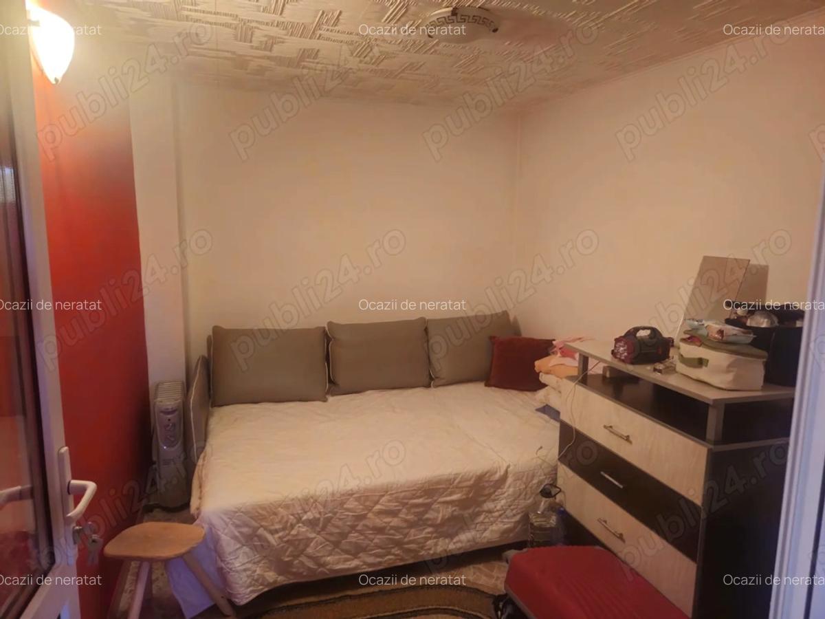 Vand casa in Zona Voluntari Zona BCR - 3