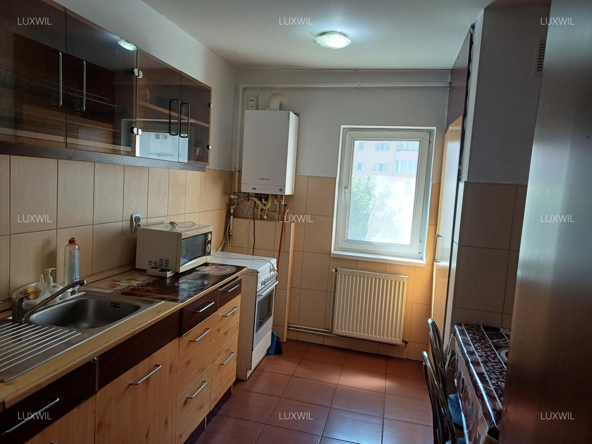 Închiriere ap.3 camere cartier Mărăști - 2