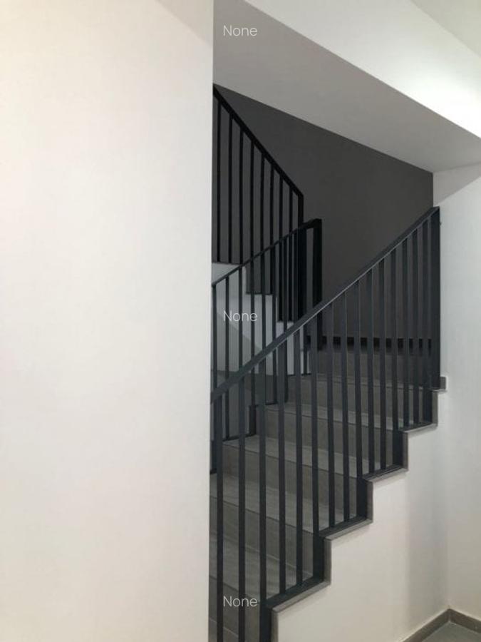 Apartament cu 3 camere în Calea Călărașilor - 5
