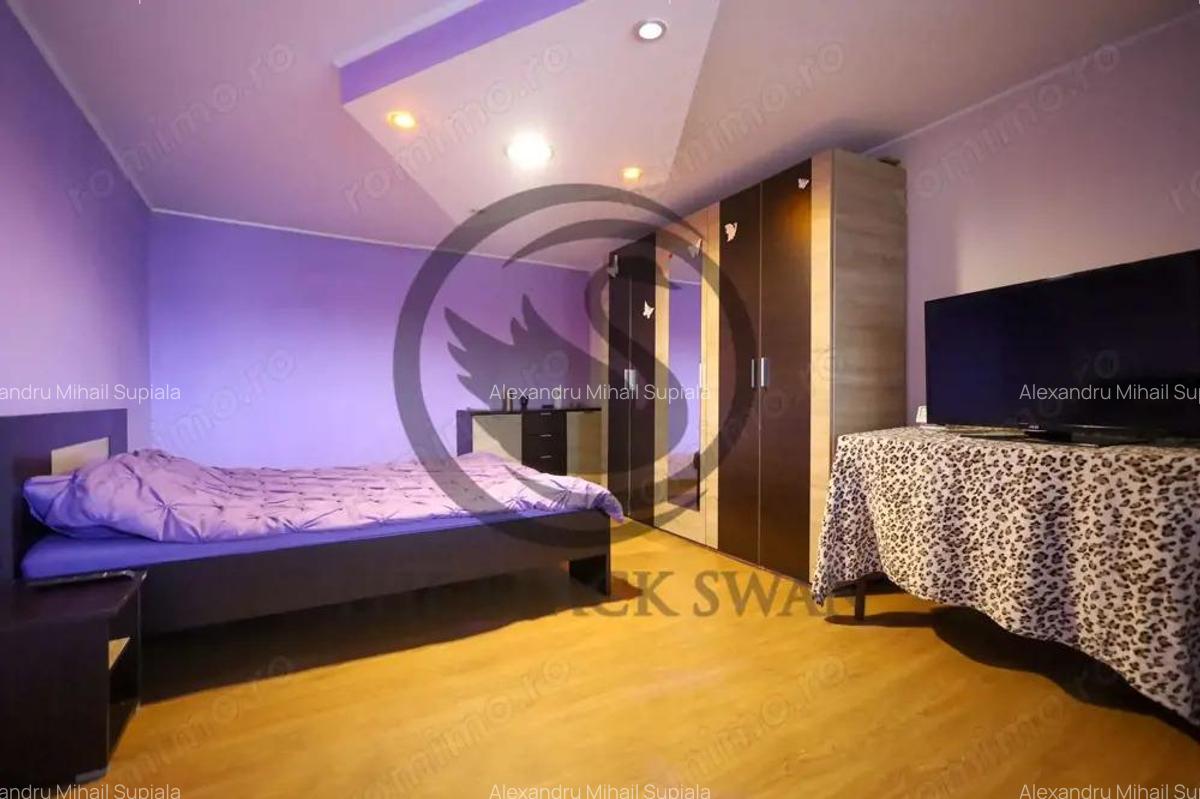 Casa/Vila cu 8 camere de vanzare | Strejnicu, Prahova | Comision 0% - 4