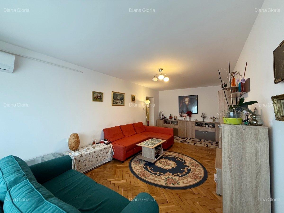 3 cam- Kiseleff -str Serdarului -bloc 1979 -centrala proprie -95mp total - et 7 - 3