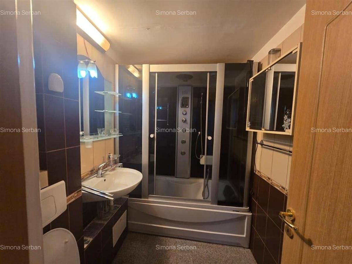Apartament cu 3 camere decomandat, mobilat în Central - 11