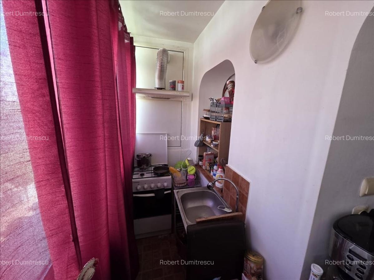 Garsonieră semidecomandată, mobilată în Dristor - 8