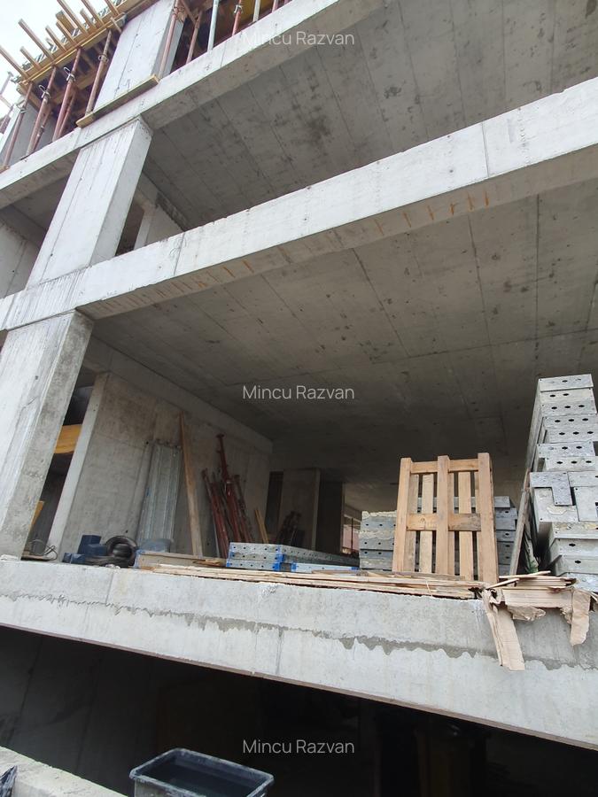 Apartament cu 3 camere decomandat în Splaiul Unirii - 10
