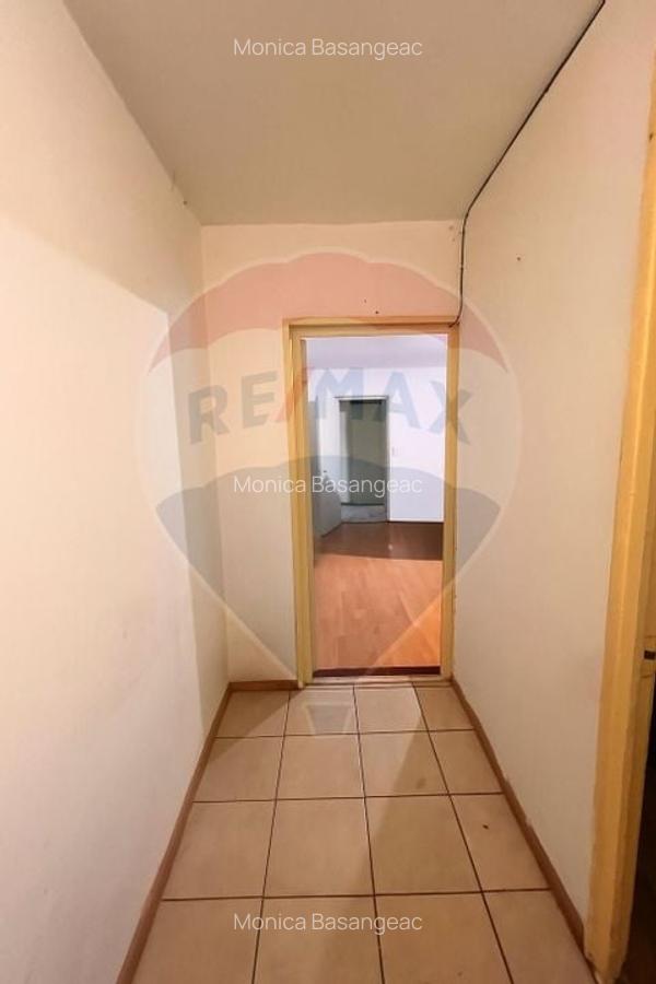 Apartament cu 2 camere de vanzare in zona Rovine - 2