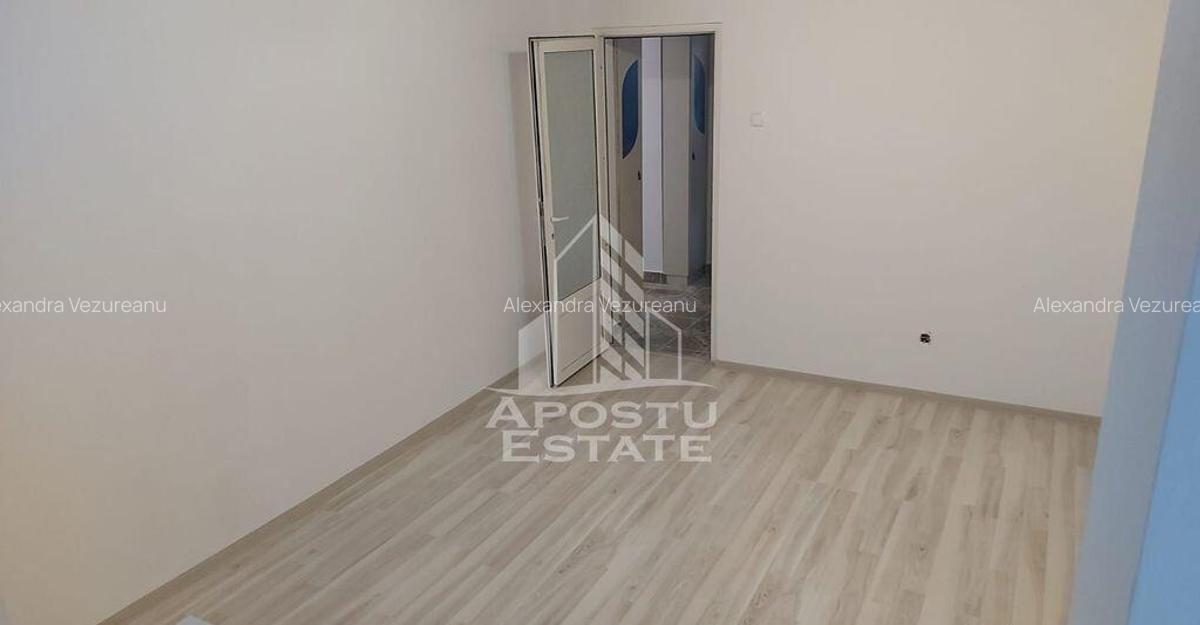 Apartament cu 3 camere, decomandat, ultra-central, piata ... - 4