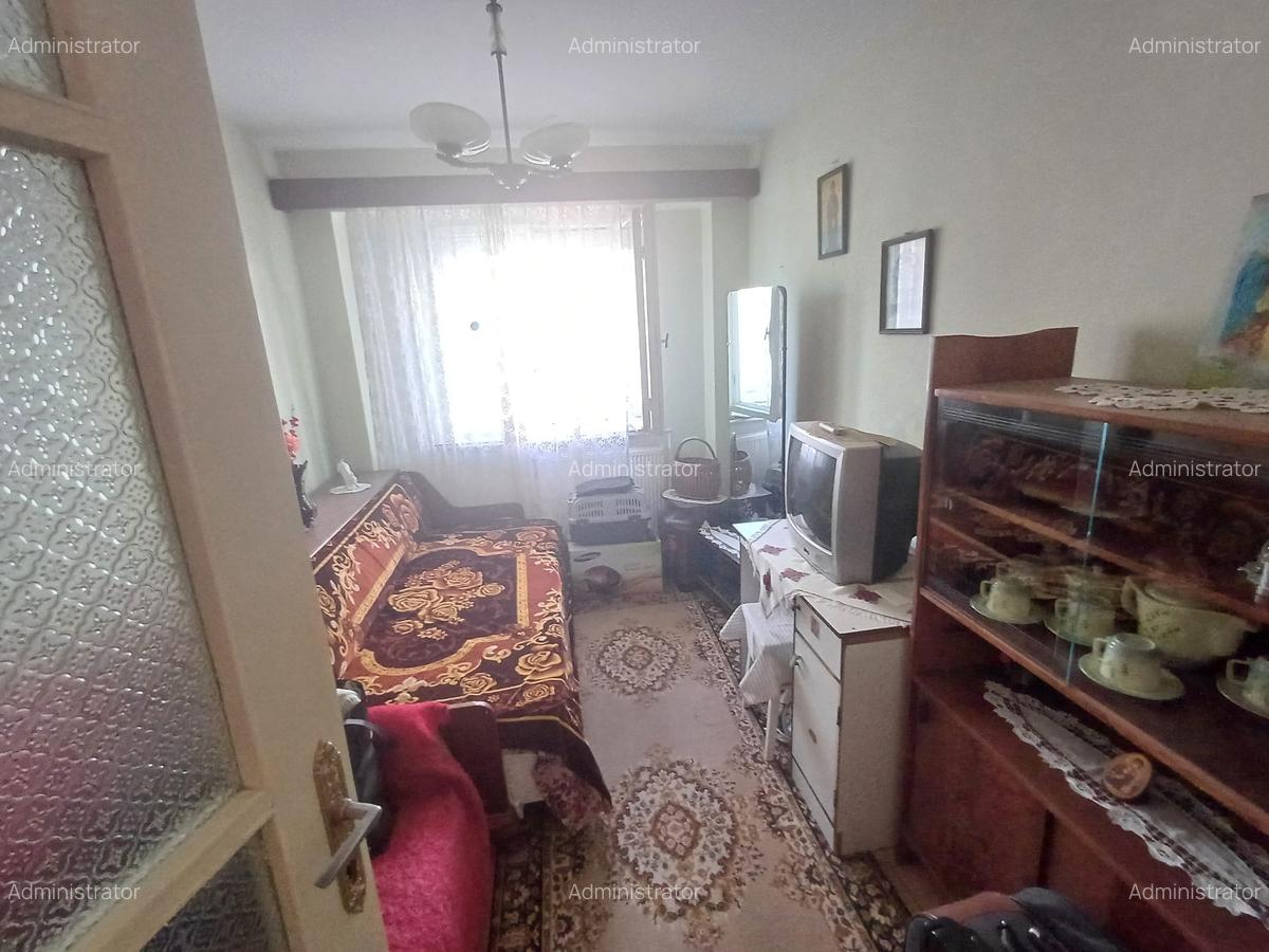 Vanzare 3 camere-Imobiliare MAXICONFORT - 4