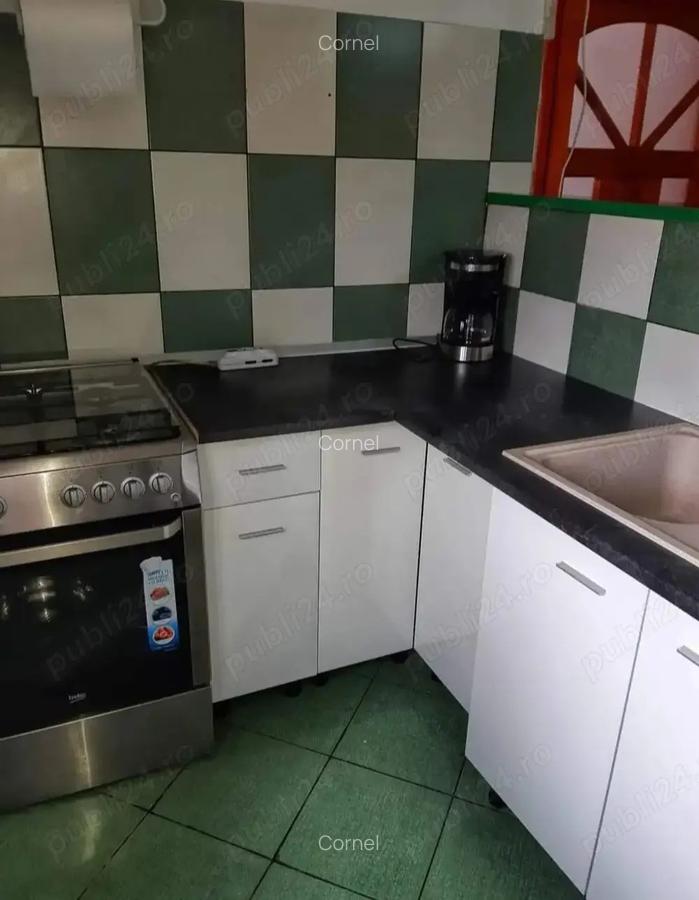 Casa de vanzare 6 camere - 5