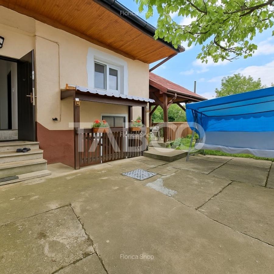 Casa de vanzare str Paltinului nr 28  Vasile Aaron 3 camere si teren - 18