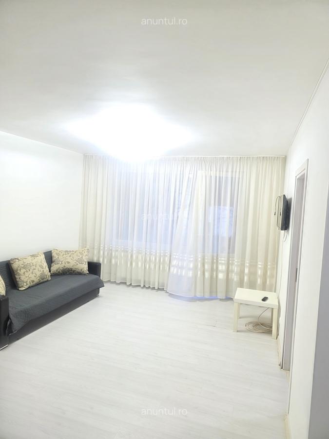 Universitate, Sala Palatului - 2