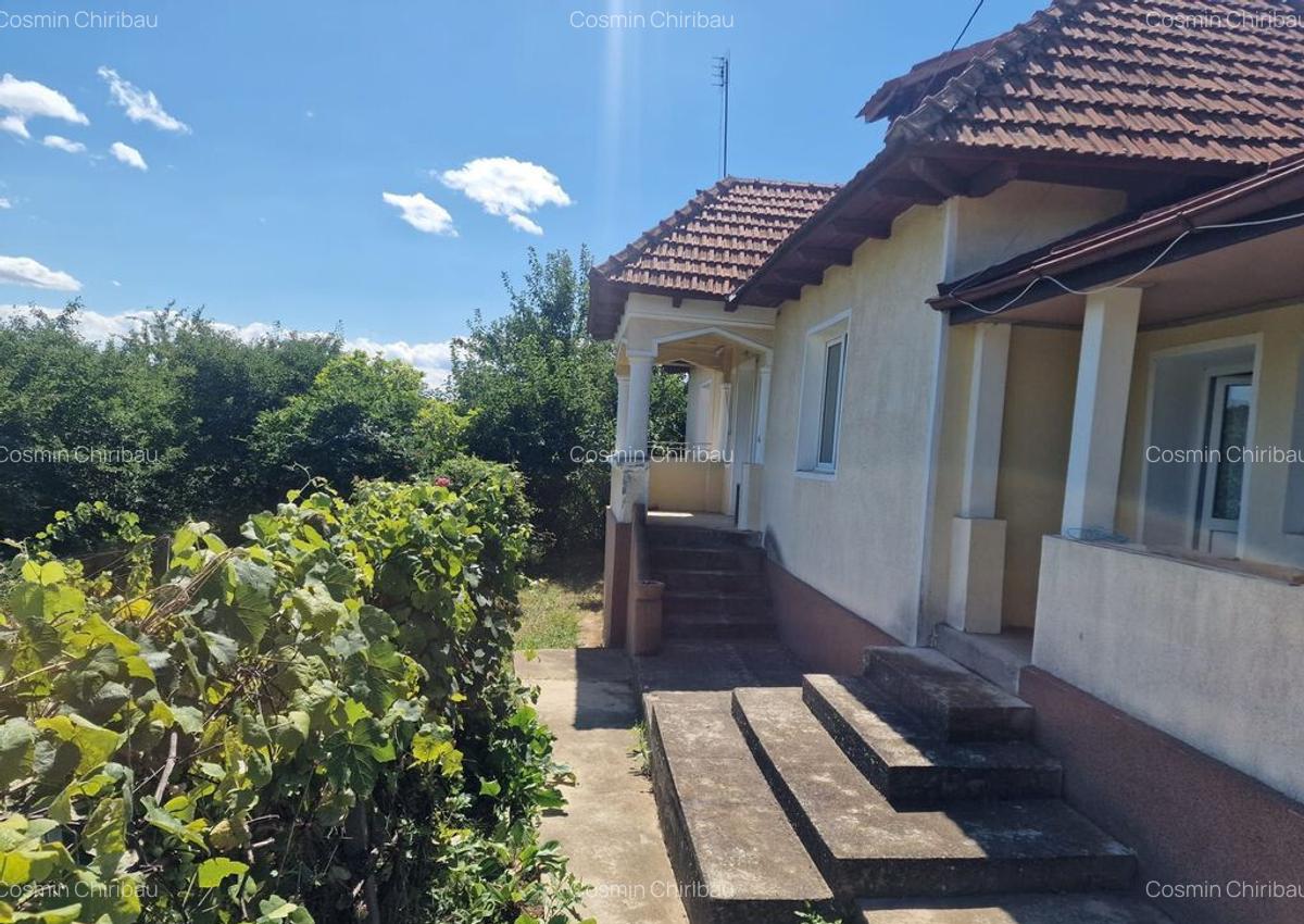 Casa in mediu rural cu teren - 5